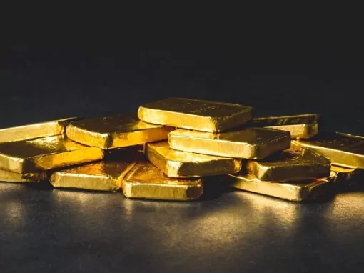 is it worth it to invest in gold
